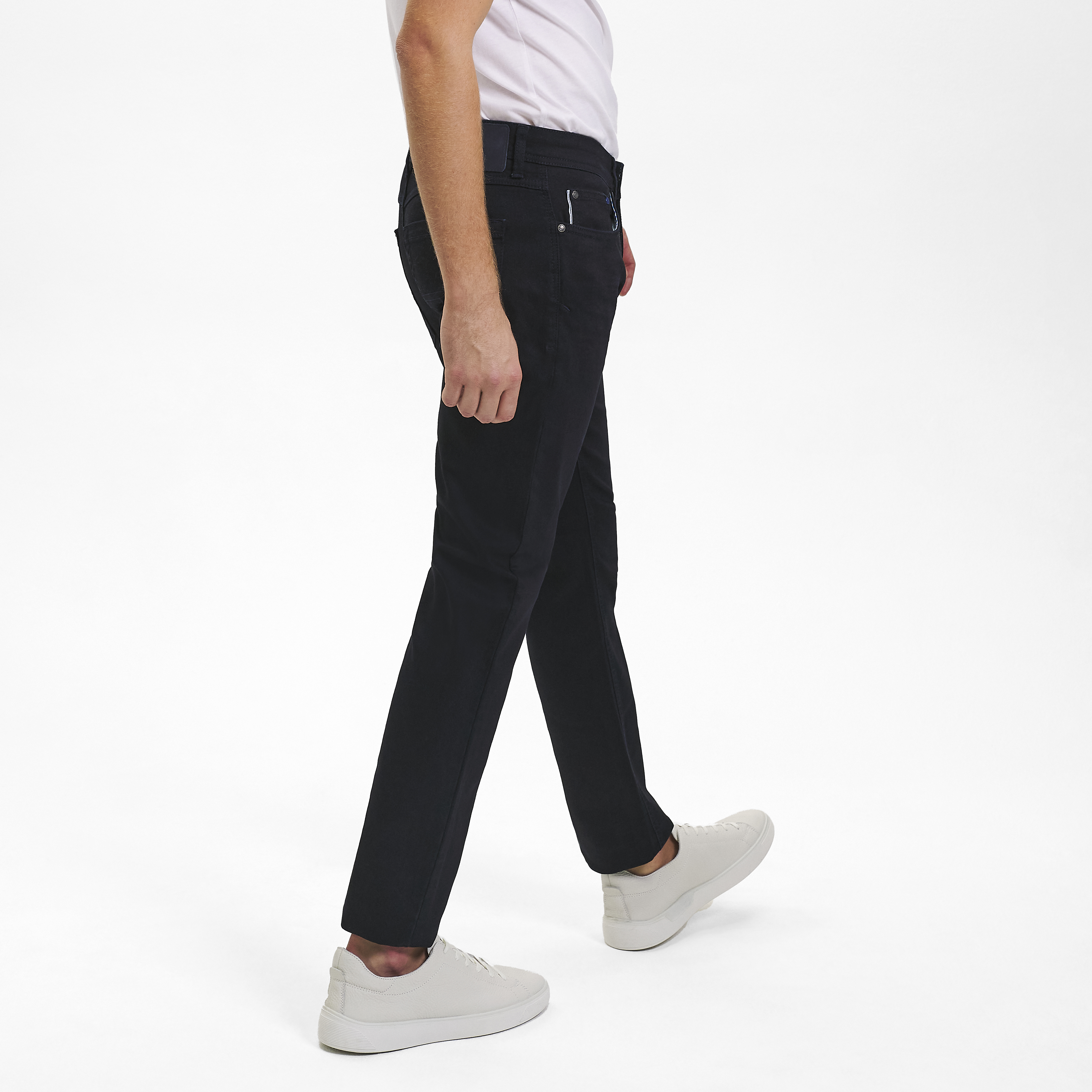 Jeans - Taillierte Passform
